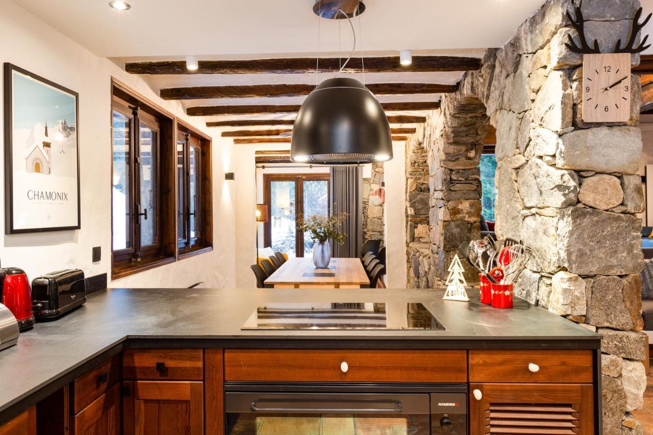 Chalet Les Praz - 280Sqm - Sauna Cinema Fitness - 5 Bedrooms In Heart Of Les Praz - By Cozee Rentals Chamonix Mont Blanc Exterior foto