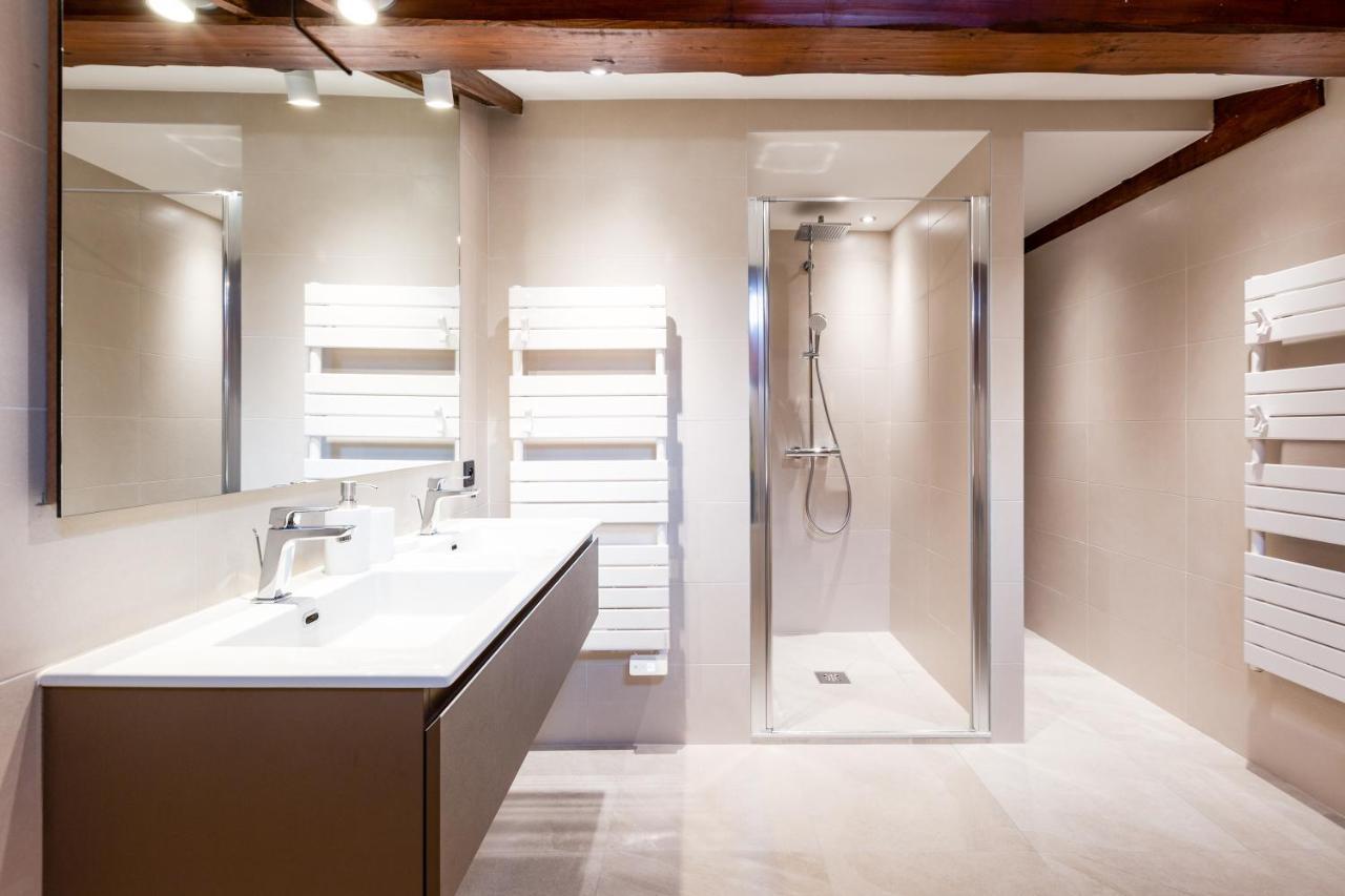 Chalet Les Praz - 280Sqm - Sauna Cinema Fitness - 5 Bedrooms In Heart Of Les Praz - By Cozee Rentals Chamonix Mont Blanc Exterior foto