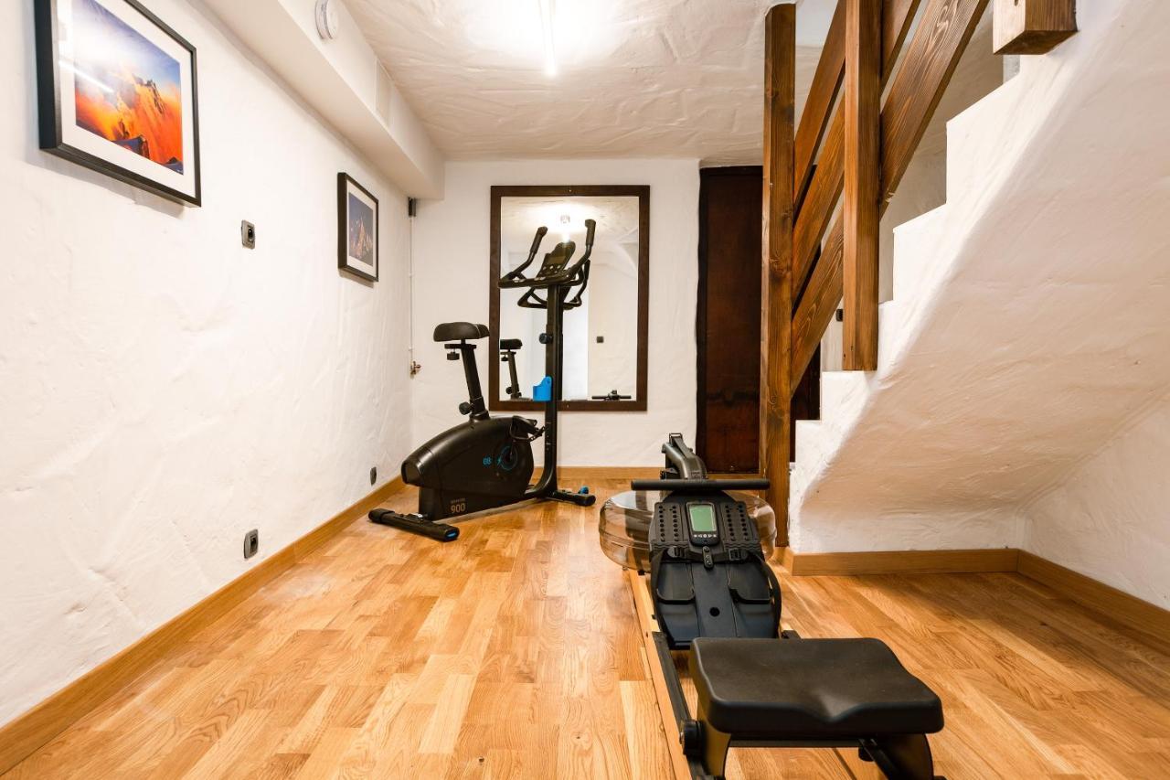 Chalet Les Praz - 280Sqm - Sauna Cinema Fitness - 5 Bedrooms In Heart Of Les Praz - By Cozee Rentals Chamonix Mont Blanc Exterior foto